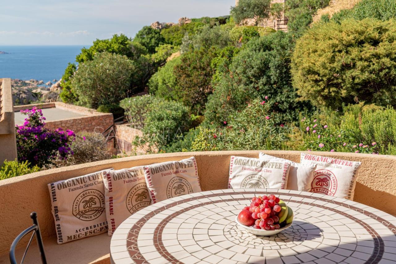 Violetta Britton Villa Costa Paradiso Exterior photo