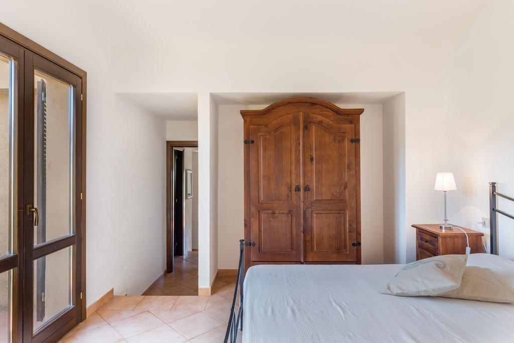Violetta Britton Villa Costa Paradiso Exterior photo